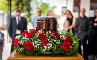 Kremacja czy&nbsp;pochówek tradycyjny – co&nbsp;wybrać?